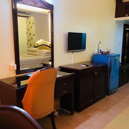 Grand Park Hotel Chittagong Esterno foto