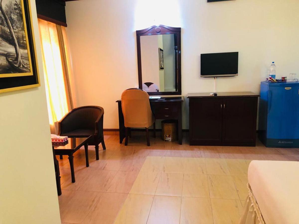 Grand Park Hotel Chittagong Esterno foto